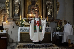 2023-10-22 Trzeci dzień II Międzynarodowego Konwentu Templariuszy, zaprzysiężenie Giermka w starym Kościele Templariuszy pw. Św. Bartłomieja w Gliwicach