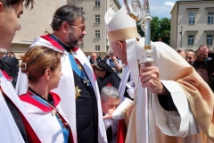 2023-06-17 Ingres Arcybiskupa Metropolity Katowickiego ks Adriana Galbasa SAC do Katedry Chrystusa Króla w Katowicach