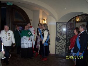 51525888_2107302219348987_9108044910757412864_n