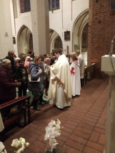 76901516_681653308908130_2532718892778782720_n