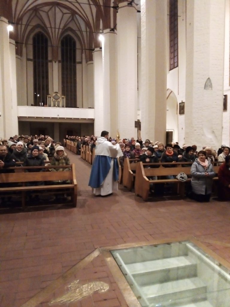 80068030_463920344308107_5087468554014425088_n