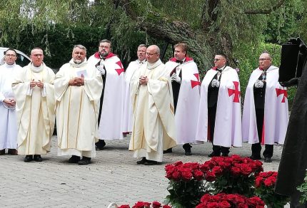 2023-08-27 - Peregrynacja Relikwii św Teresy z Lisieux w Hospicjum CORDIS w Katowicach